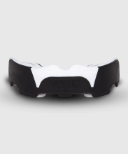 Капа боксерская Venum Predator Black/White