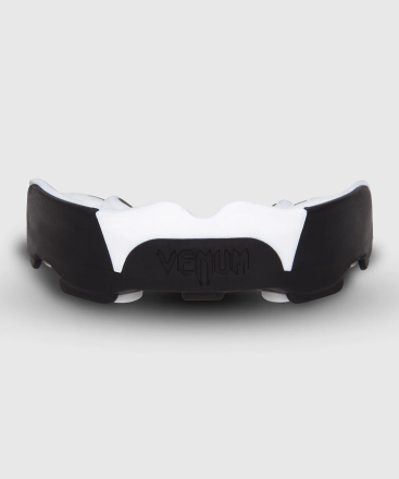 Капа боксерская Venum Predator Black/White