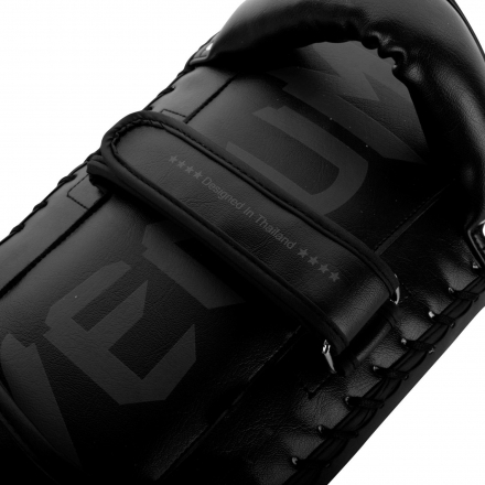 Пэды Venum Giant Kick Pads Black/Black (пара)
