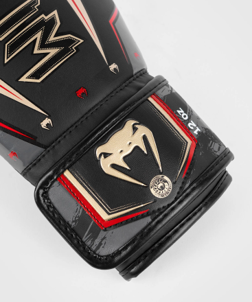 Перчатки боксерские Venum Elite Evo Black/Gold/Red
