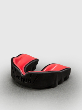 Капа боксерская Venum Challenger Black/Corail