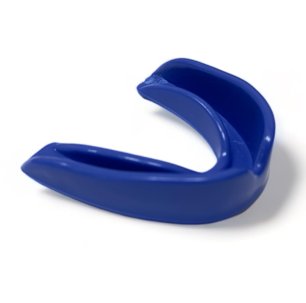 Капа боксерская Basic с футляром