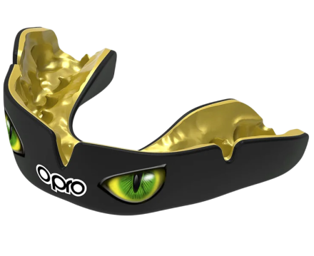 Боксерская капа OPRO Custom-Fit Green Eyes